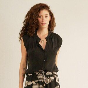 The Odells (Anthropologie) NWT Women's Crest (Navy) SAVANNAH Tunic, Size Medium